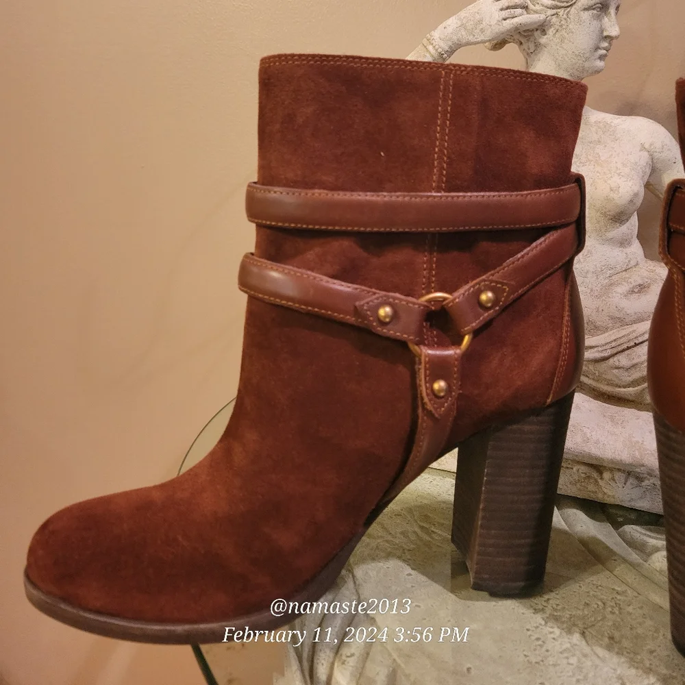 Ugg Dandridge Suede Heeled Boot Hardware Buckle Designer Slip-On #722 New - Picture 5 of 14